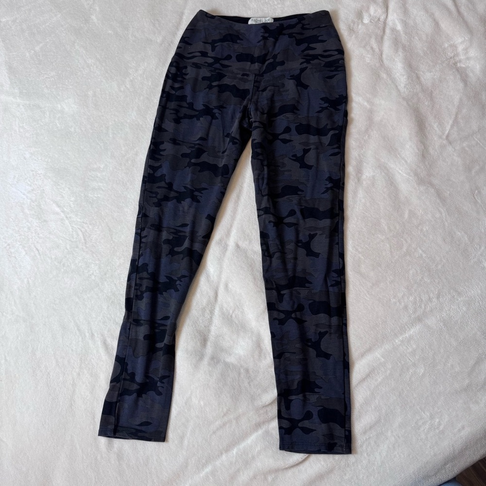 Rachel Zoe Gray Camouflage Leggings